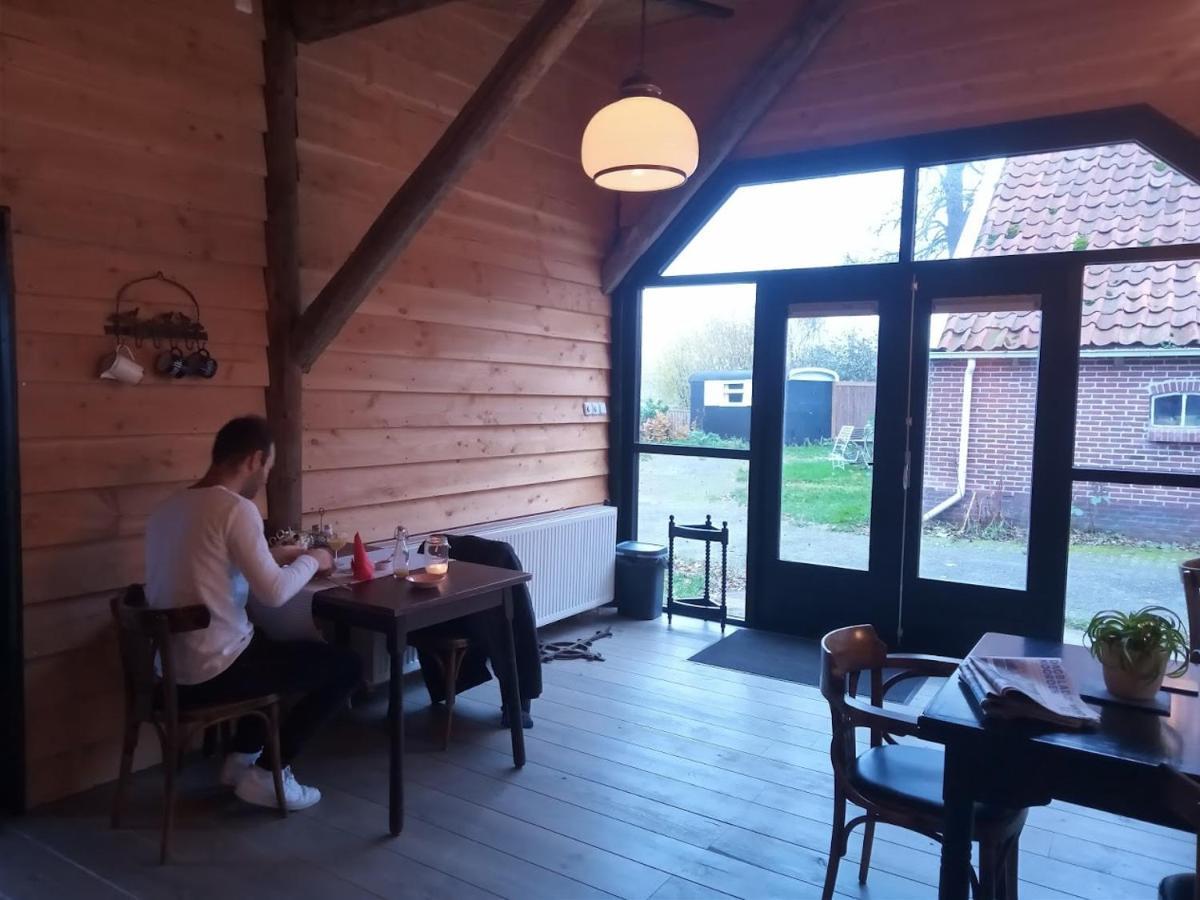 Pipowagen Elsebein Groningen Westerwolde Unieke Ligging Met Eigen Tuin En Vrij Uitzicht Over Veld Naar Natuurgebied Onstwedde Dış mekan fotoğraf